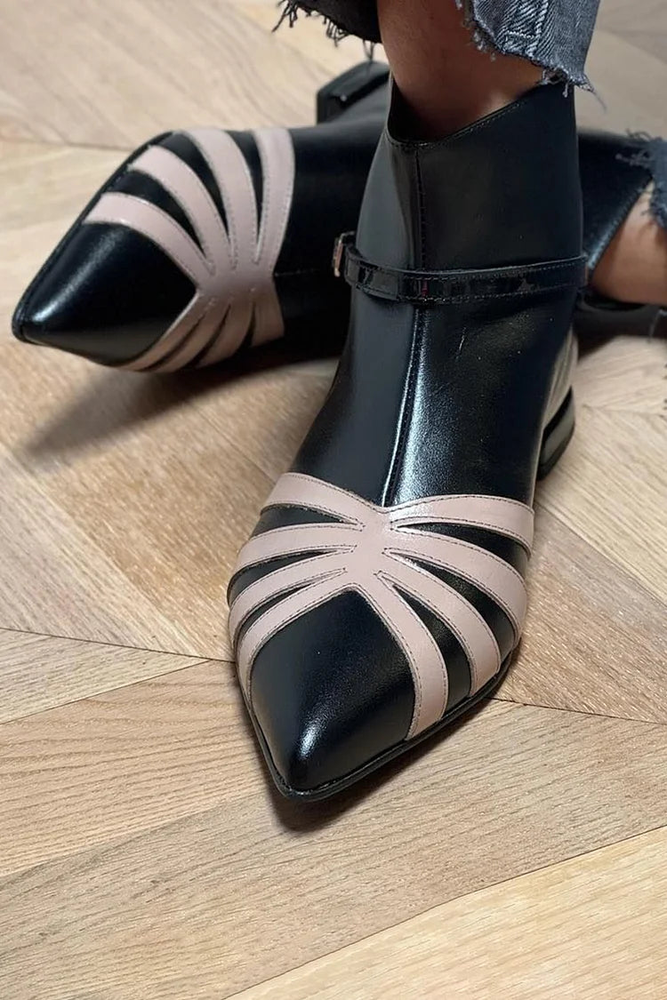 Black / 11