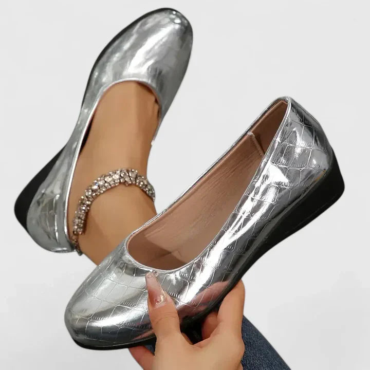 Silver / 11 US | 42 EU