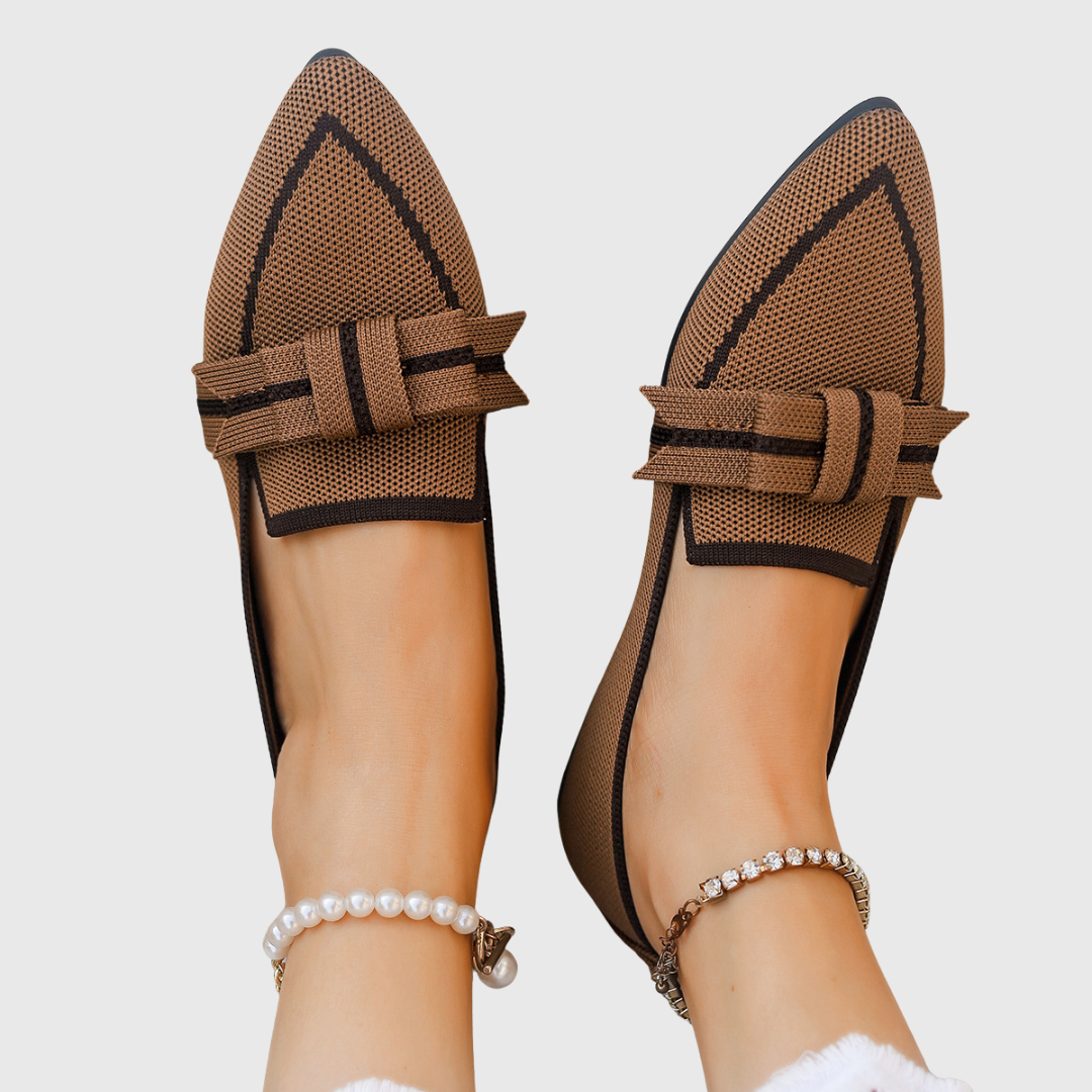Brown / 11