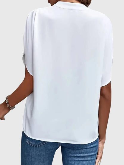 Clara | Soft and Elegant V-Neck Shirt