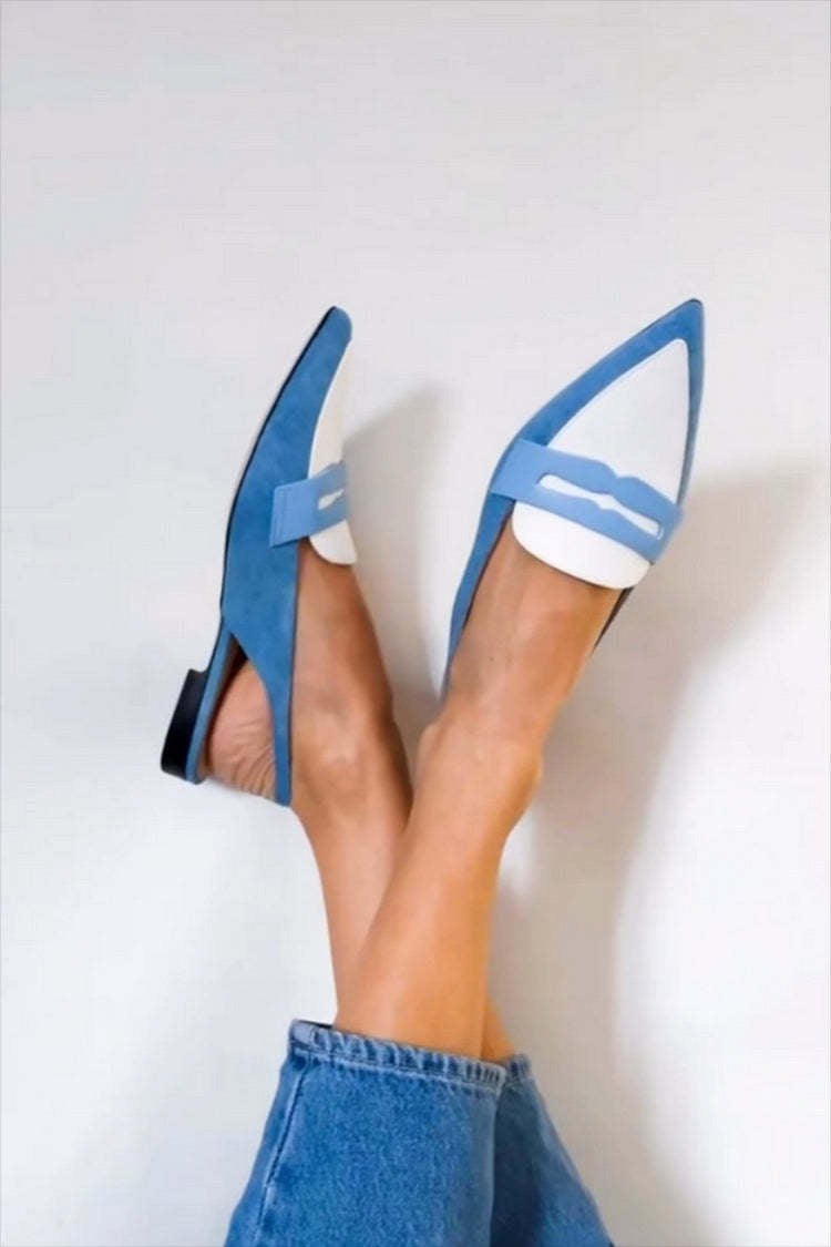 Blue and White / 11