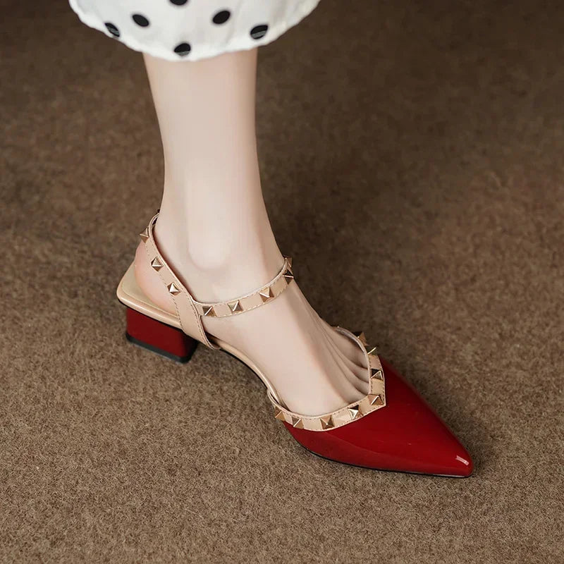 Red / 9