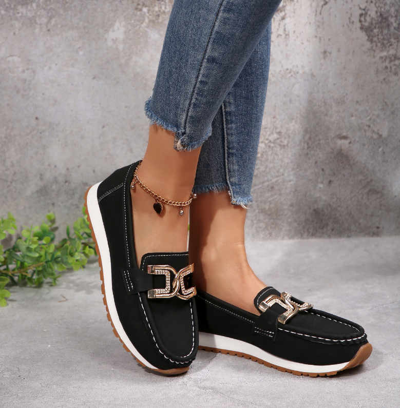 Black / 12