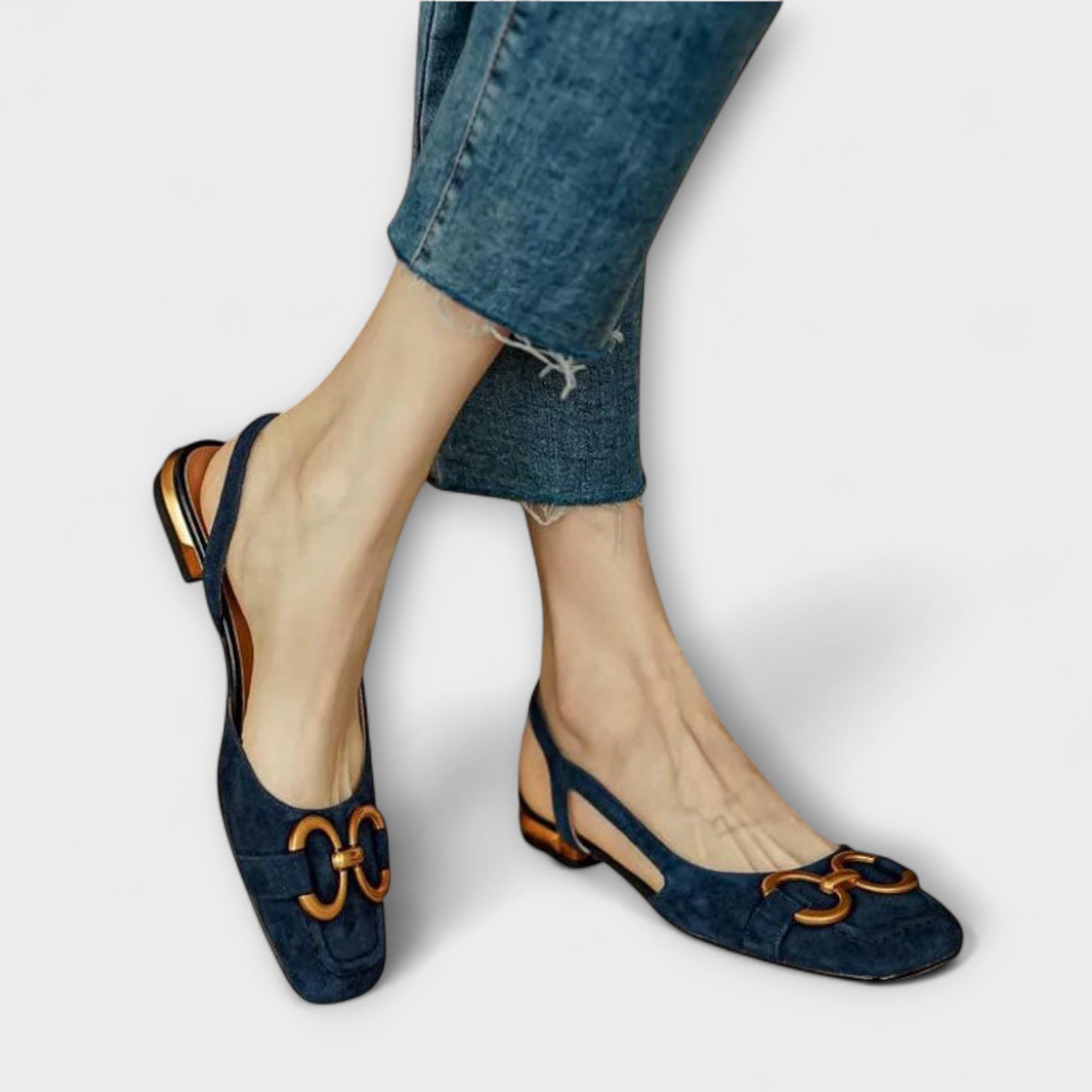 Dark Blue / 40