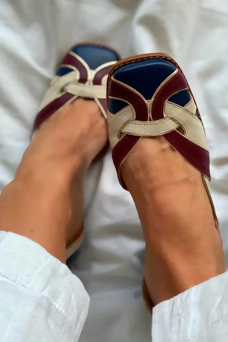 Burgundy / 11