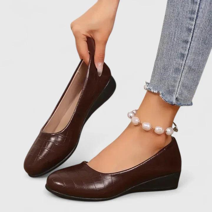 Claret / 11 US | 42 EU
